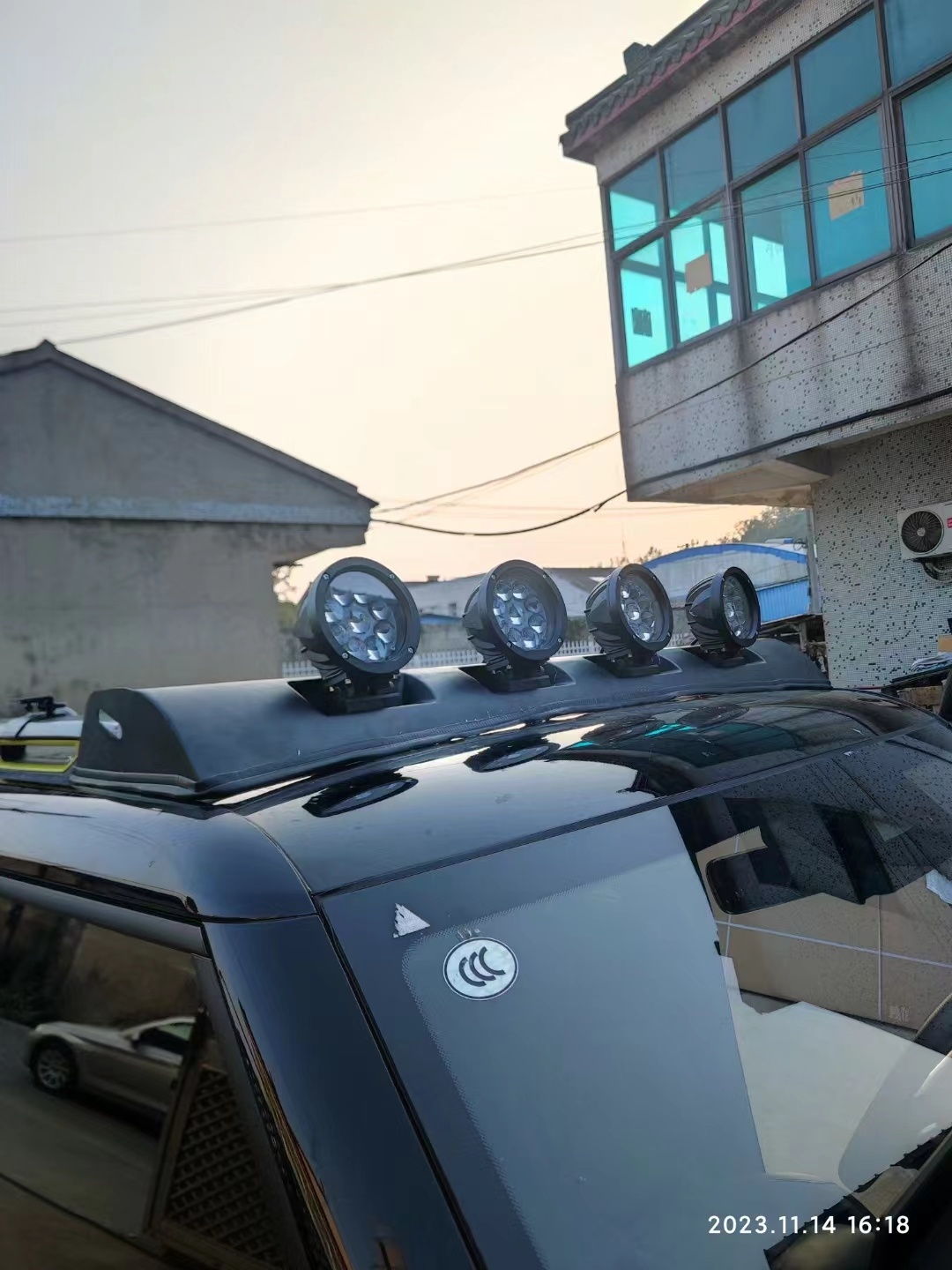 Front bumper decorative lights